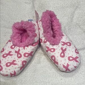 Women’s Pink Ribbon Fleece-Lined Slippers
